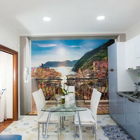 - Selene House - Terrazza A Chiaia Holiday home Naples